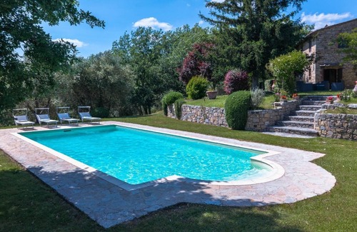 Gaiole in Chianti Villa | Relax at Villa San Michele in Beautiful Gaiole, Chianti
