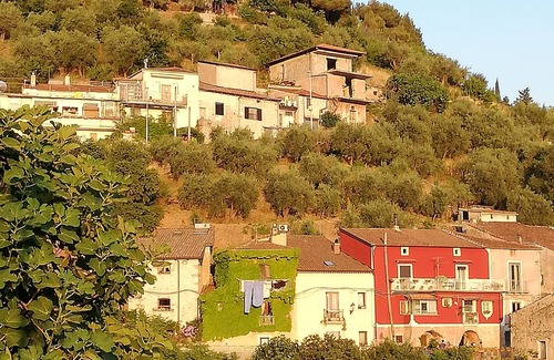 Sala Consilina House | Villa Santa Elena: Relax in Nature with Spa & Hot Tub