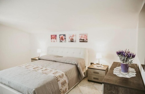 Eboli House | Beautiful Villa Santimone: Oceanfront Oasis with Pool