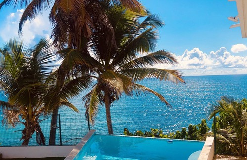 Maunabo House | Villa Santorini, Beach Front & Pool
