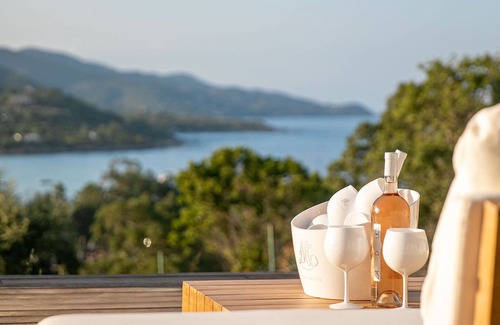 Conca Villa | Villa Saona 8P Favone: Poolside Retreat Near the Beach