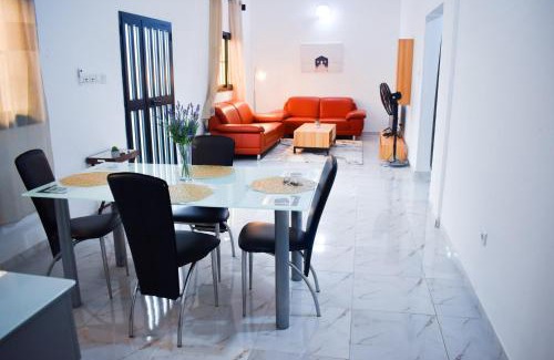 Lome Apartment | Villa Saphir