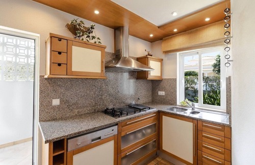 Vilamoura Villa | Villa Sara - Guest Rated 9.8 with Pool & Spa Amenities