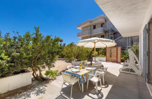 Torre Lapillo House | Exceptional Villa Sara: Pet & Child Friendly Retreat
