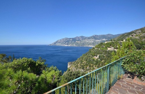 Maiori Villa | Villa Saracena: Historic Villa with Pool & Stunning Sea Views