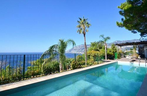 Maiori Villa | Villa Saracena: Historic Villa with Pool & Stunning Sea Views