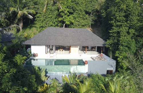 Batu Layar Villa | Discover Villa Sari Lombok: A Hidden Gem with Ocean Views
