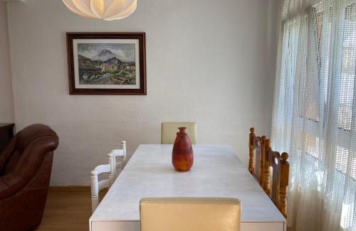 Villapresente Apartment | Family-Friendly Stay at Villa Sarin: Perfect for Kids
