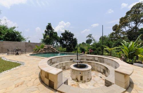 Cilobak Villa | Experience Villa Sasandu Termanu: Family-Friendly Retreat