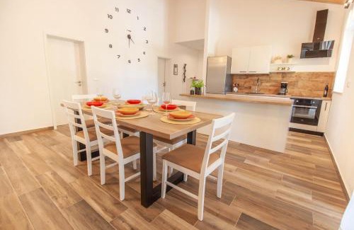 Debeljuhi Villa | Villa Savey: Oceanfront Retreat with Heated Pool & Top Ratings