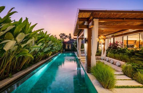 Babakan Villa | Experience Villa Sawadee: 4-Star Stay with Pool & Family Fun