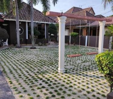 Seri Manjung Villa | Discover Villa Sayang Humairah: Family-Friendly Retreat