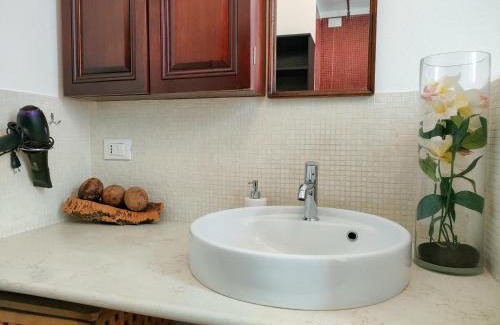 Albate House | Family-Friendly Getaway at Villa Scalabrini with Kitchen