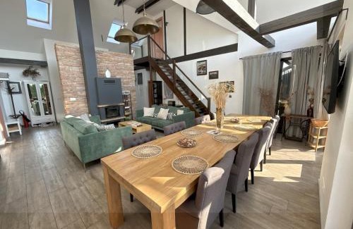 Sajdikove Humence Villa | Villa Scandinavia