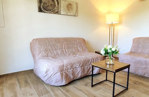 Galeria Apartment | Villa Scandola: Oceanfront Retreat with Private Jacuzzi