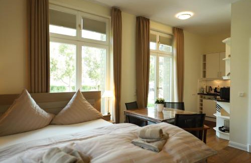 Hohe Dune Apartment | Unforgettable Villa Schmidt Warnemünde - Oceanfront Retreat