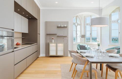 Heiligendamm Apartment | Villa Schwan Wohnung 03: Oceanfront Bliss, Rated 10/10