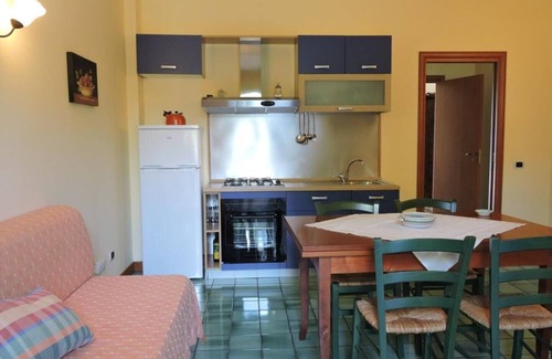 Santa Tecla House | Cozy Villa Sciare Modò Ap2 with Delicious Breakfast Included
