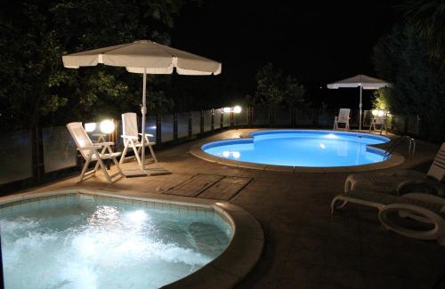 Piedimonte Etneo House | Villa Sciarelle: Guest Rated 9.6 with Oceanfront Pool