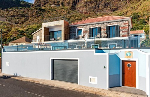 Paul do Mar Villa | Experience Villa Sea - A 4-Star Oceanfront Retreat