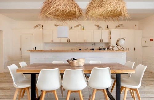 Meia Praia Villa | Villa with Ocean View, Pool & Jacuzzi - 10/10 Rated Stay
