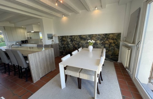 Boulogne-sur-Mer Villa | Scenic Serenity View Villa with Breathtaking Sunsets