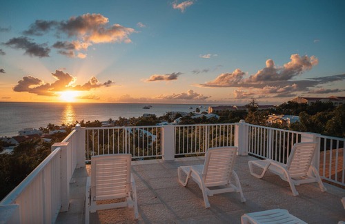 Pelican Key Villa | Oceanfront Villa Seaclusion: Perfect for 20 Guests