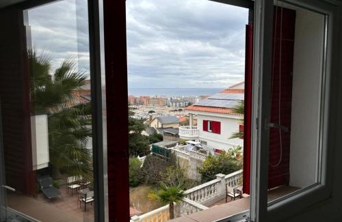 Santa Susanna Villa | Villa Seaview: Oceanfront Oasis with Pool & 9/10 Guest Rating