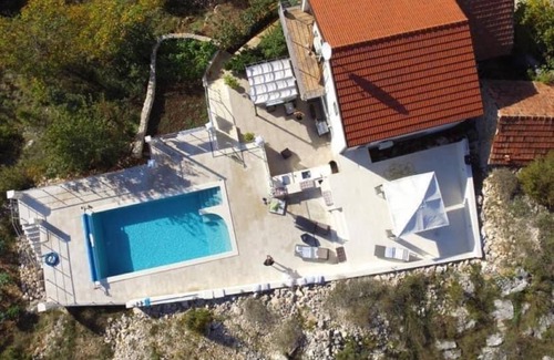 Slivno Villa | VILLA SECRET ECSAPE, Slivno - Makarska