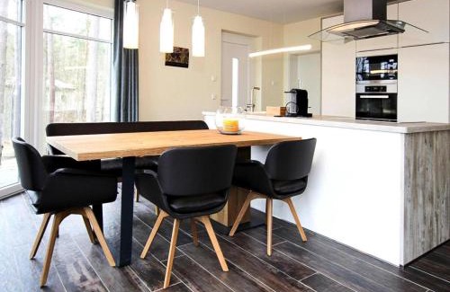 Oberhavel Villa | Villa Seeblick in Lychen, cleaning included