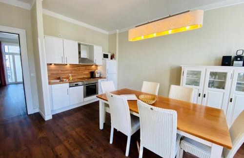 Warnemuende Apartment | Pet-Friendly Villa Seevogel/Fischreiher: Family Comfort Awaits