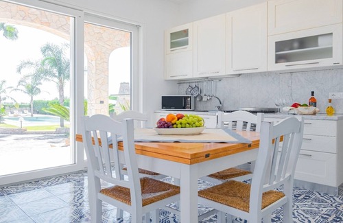 Salve Villa | Villa Selene: Exclusive Pool & Oceanfront Bliss Await