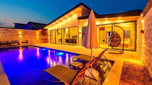Faralya Villa | Romantic Villa Selim: Honeymoon Retreat with Jacuzzi in Kalkan