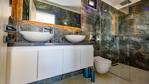 Faralya Villa | Romantic Villa Selim: Honeymoon Retreat with Jacuzzi in Kalkan