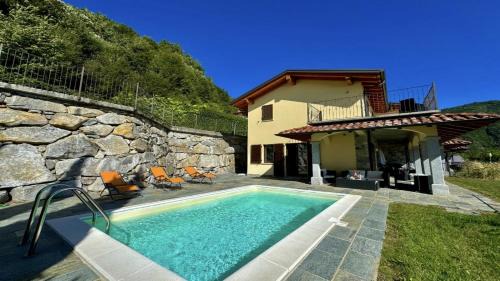 Naggio Villa | Discover Villa Serena: Family-Friendly Stay with Pool Access