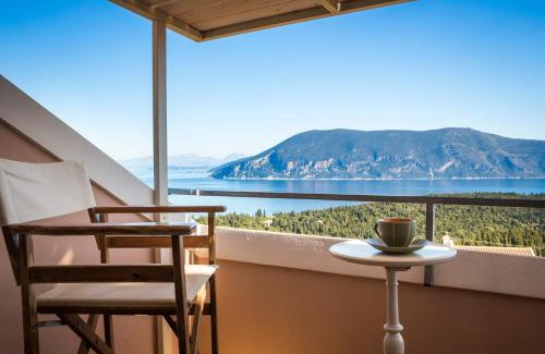 Tselendata Villa | Villa Serenity: Family-Friendly Retreat with Pool & Kitchen