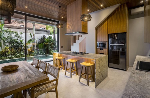 Tanjungbenoa Villa | Escape to Villa Sessun by Alfred: Private Pool & Breakfast