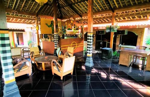 Borobudur House | Discover Villa Setumbu: Family-Friendly Getaway Awaits