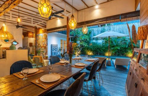 Batu Bolong Villa | Welcoming Villa Shakti Canggu: Ideal for Families