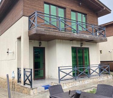 Bakuriani Villa | Villa Siba Bakuriani: Guest Rated 10/10 with Breakfast!