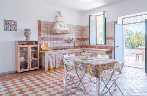 Syracuse Villa | Villa Sicilian Gourmet: Private Pool & Teraces Awaits You