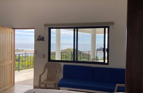 La Huerta Bed & Breakfast | Villa Siempre Domingo: Guest Rated 9.8 with Pool & Spa