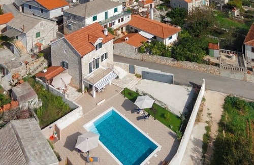 Cove Donja Krusica (Donje selo) Villa | Discover Villa Silence: Private Pool on Šolta Island