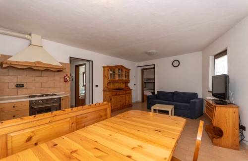 Falcade Apartment | Villa Simona P1: Pet-Friendly Retreat with Family Amenities