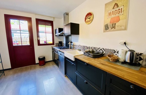 Biscarrosse Plage Villa | Villa Simone: Family-Friendly Retreat Steps from Central Beaches