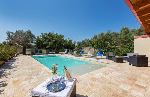 Veglie Villa | Relax at Villa Sirio: Pet-Friendly Retreat with Pool