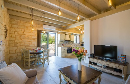Kato Stalos Villa | Villa Sirocos: Private Eco Pool Steps from the Beach