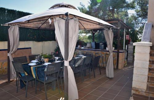 Olivella Villa | Villa Sitges Ilusión: Family Escape with XXL Pool & Ocean View