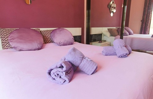 Alhaurin de la Torre House | Villa Smile: Guest Rated 9.6 with Pool & Spa Amenities
