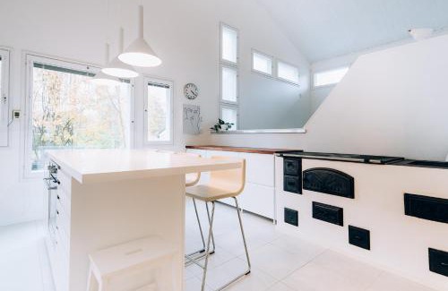 Rovaniemi Villa | Enchanting Villa Snow White - 4-Star Child-Friendly Retreat